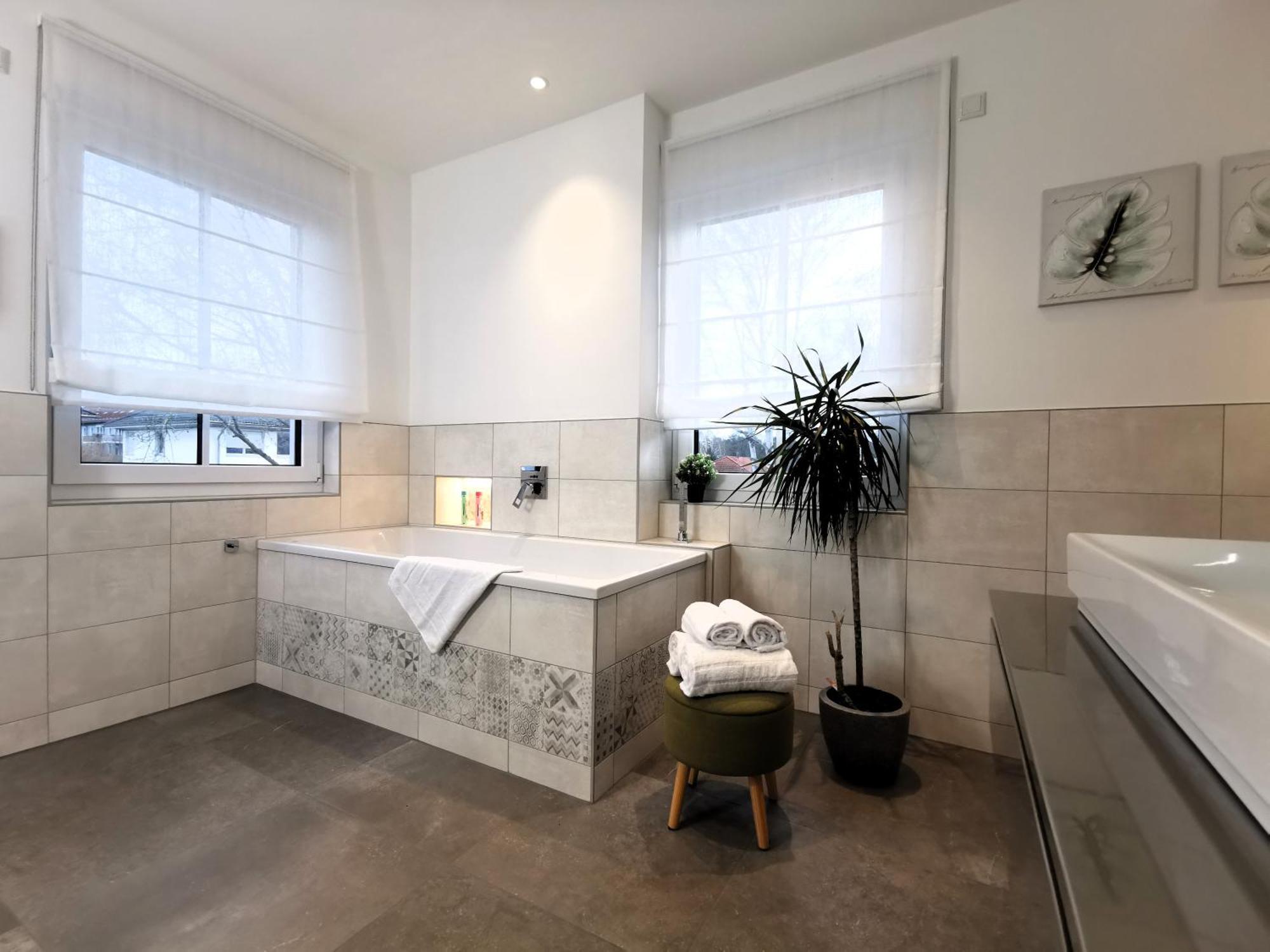Bohnapartments Luxury Villa Berlin - 210Qm - Wintergarten - Kamin - 4 Kostenlose Parkplaetze - 6 Schlafzimmer - Neubau - Luxusausstattung 버켄워르더 외부 사진