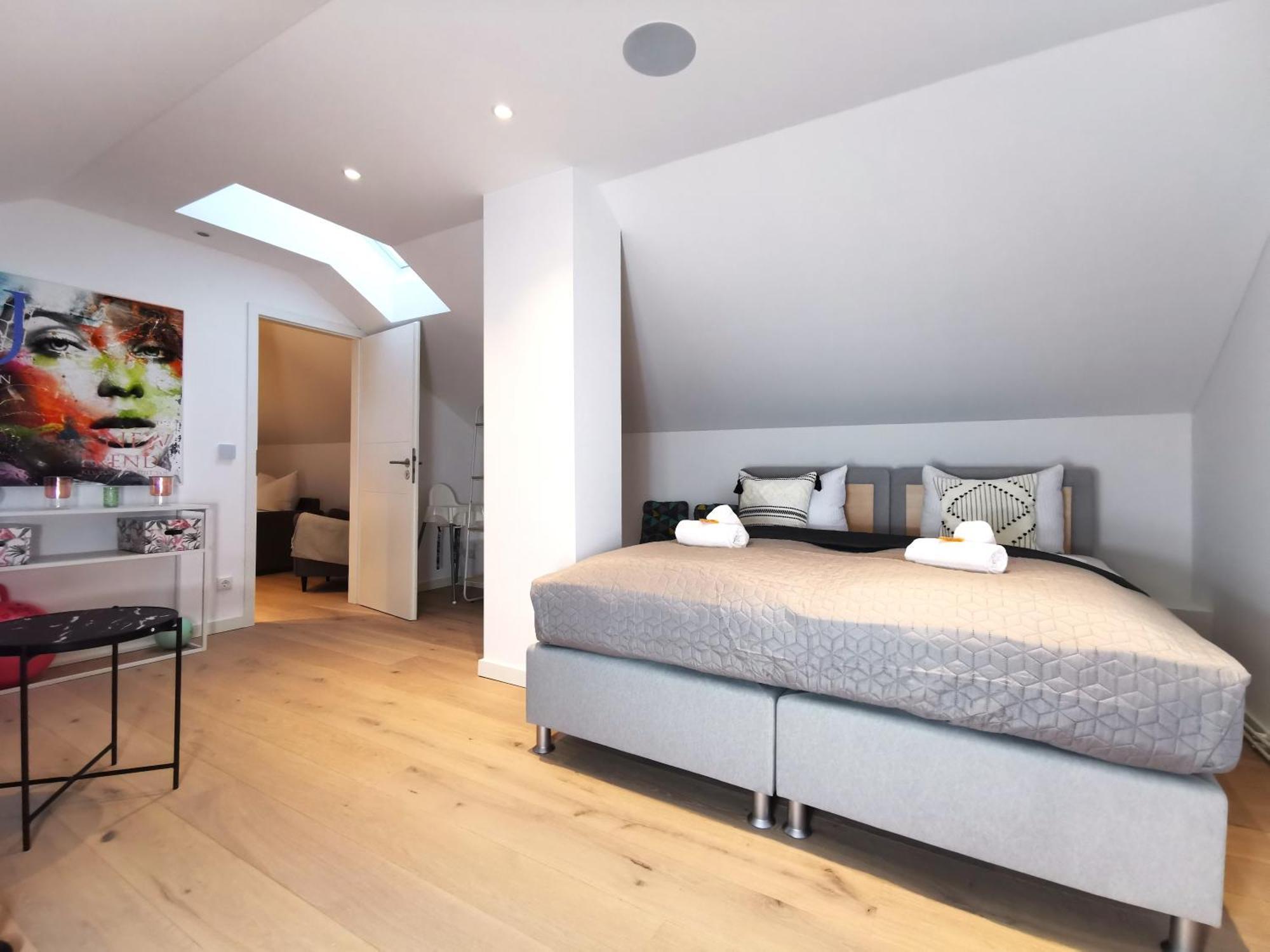 Bohnapartments Luxury Villa Berlin - 210Qm - Wintergarten - Kamin - 4 Kostenlose Parkplaetze - 6 Schlafzimmer - Neubau - Luxusausstattung 버켄워르더 외부 사진